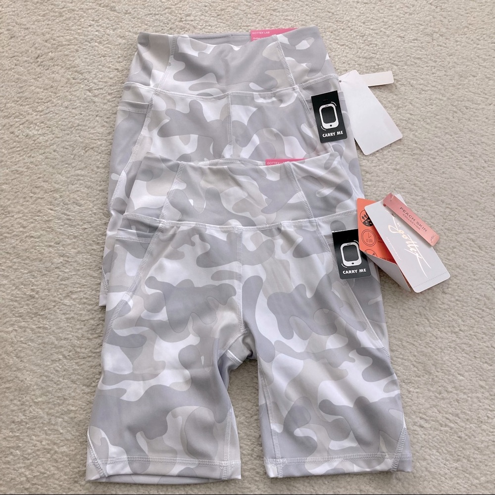 NWT Gottex biker shorts with pockets